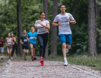 people running in a race